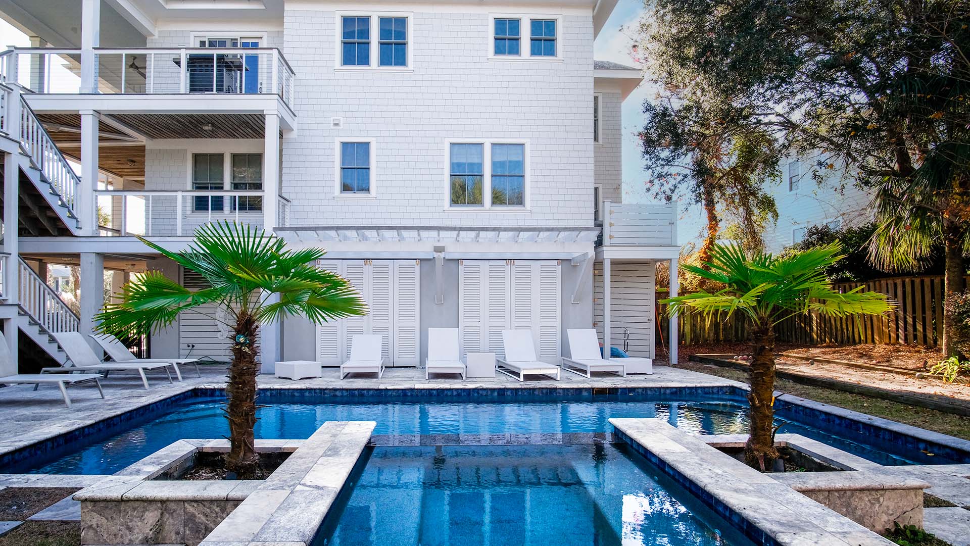 Aiper vs. The Rest: Who Makes the Best Pool Robots?